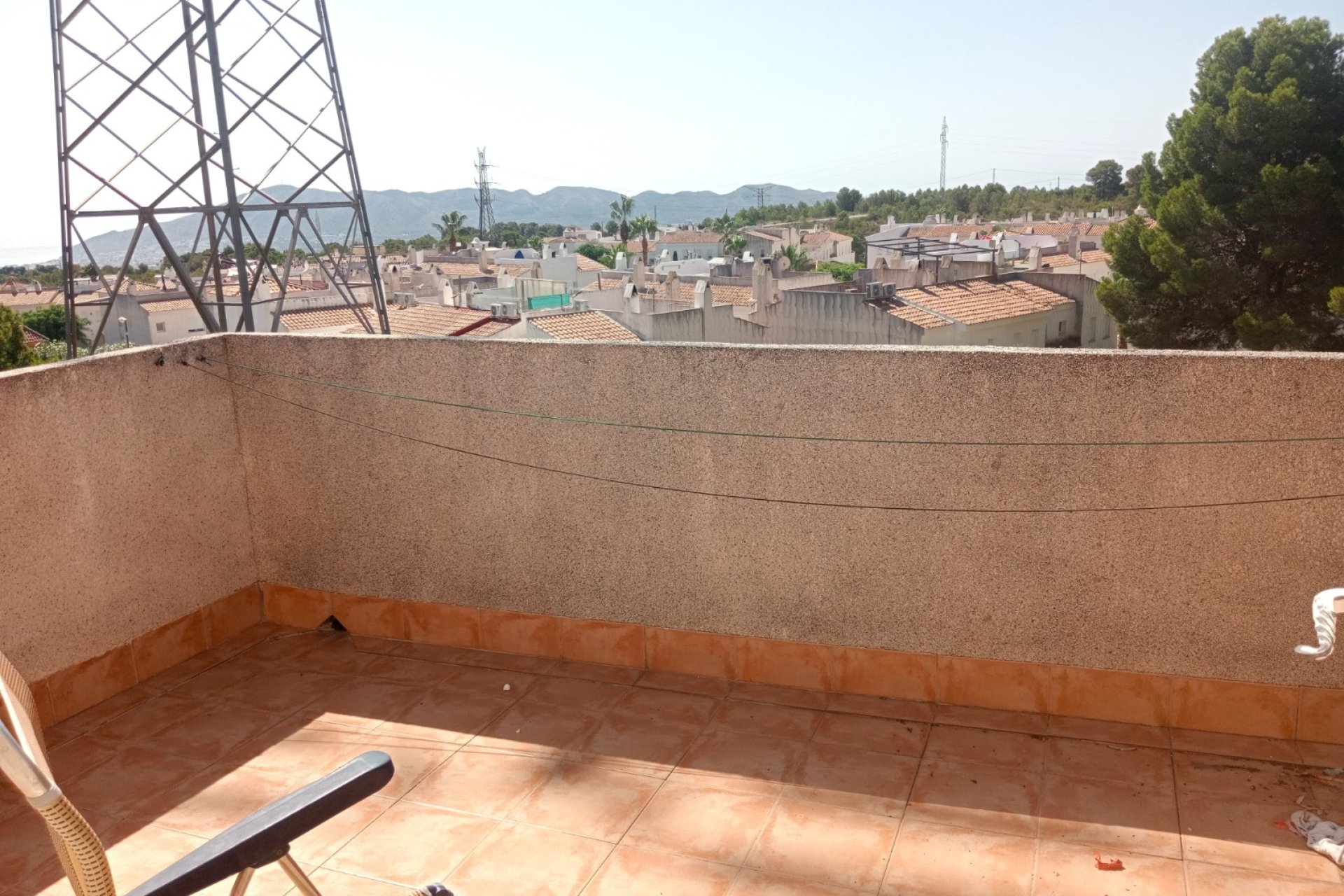 Resale - Chalet independiente -
Polop