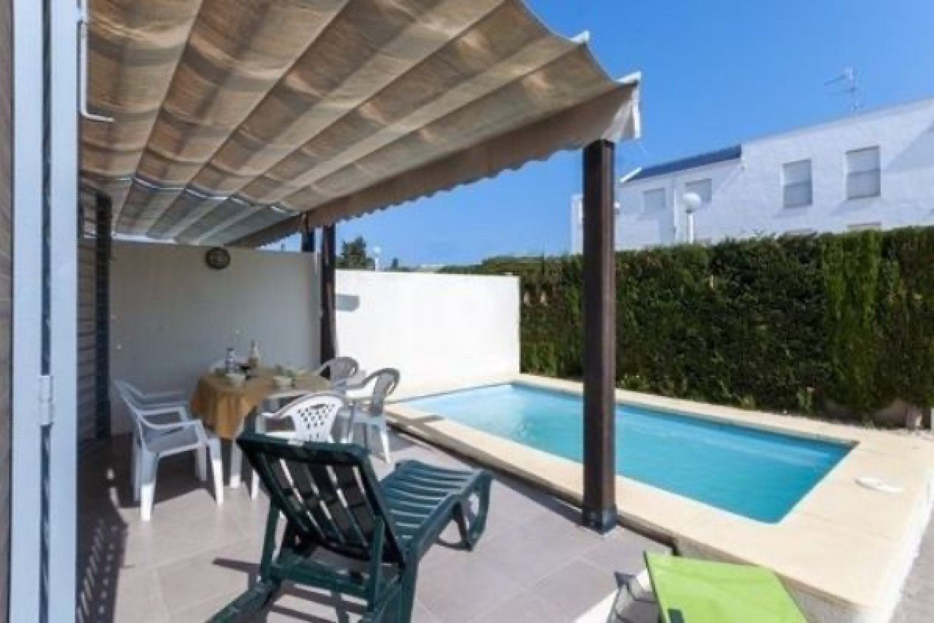 Resale - Chalet -
Oliva - Oliva Nova