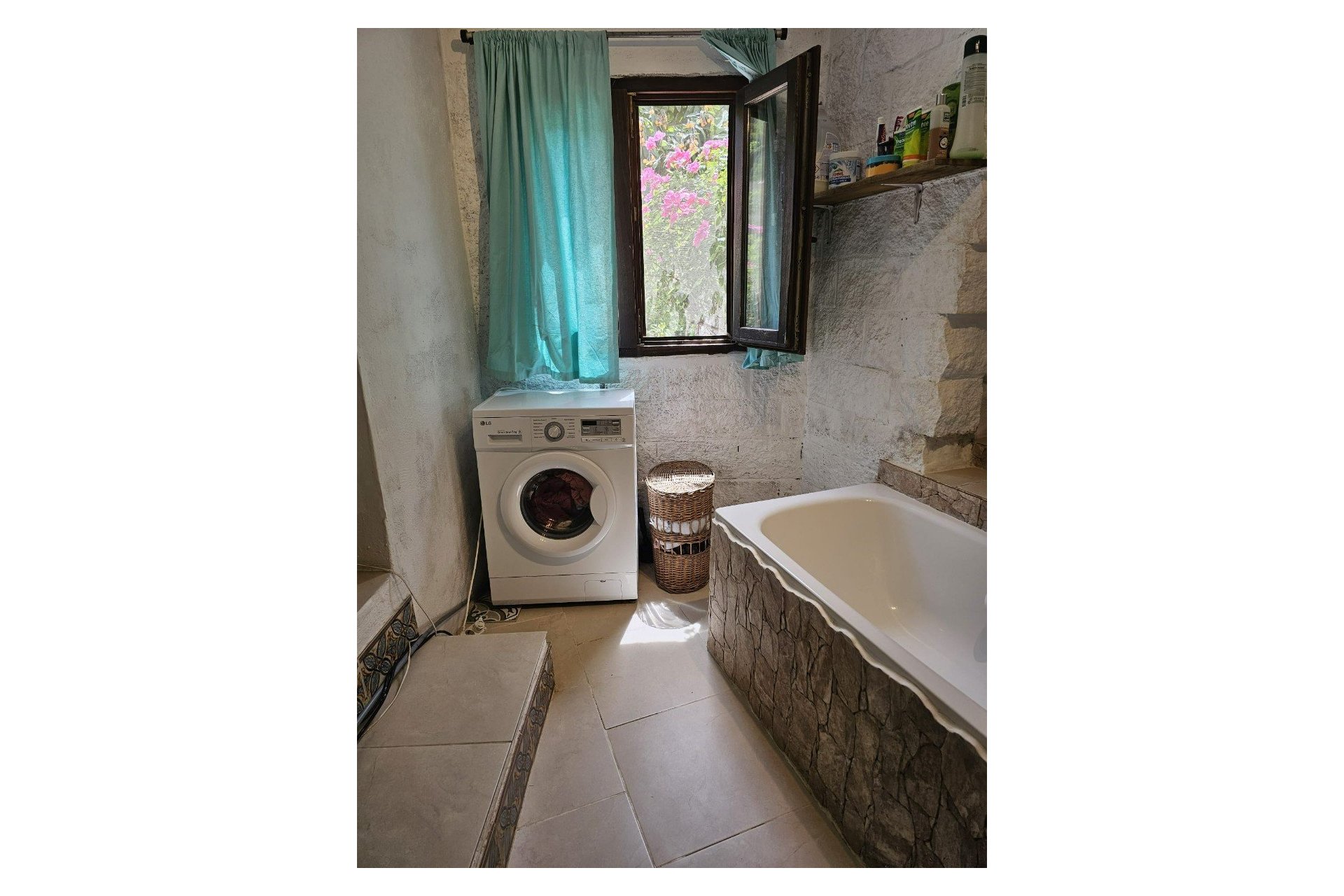 Resale - Chalet -
Pedreguer