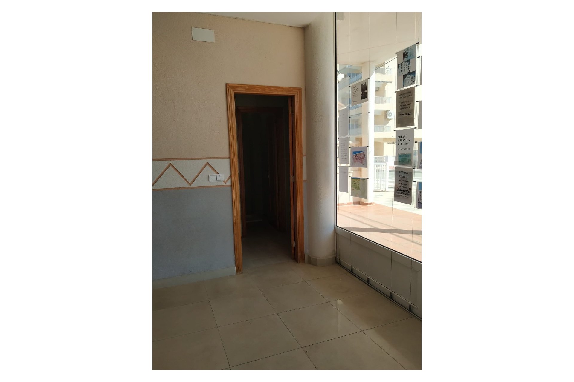 Resale - Local  -
Bellreguard - Playa