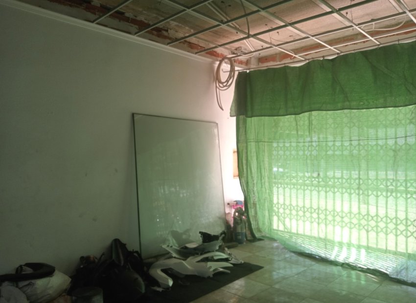 Resale - Local  -
La Nucía