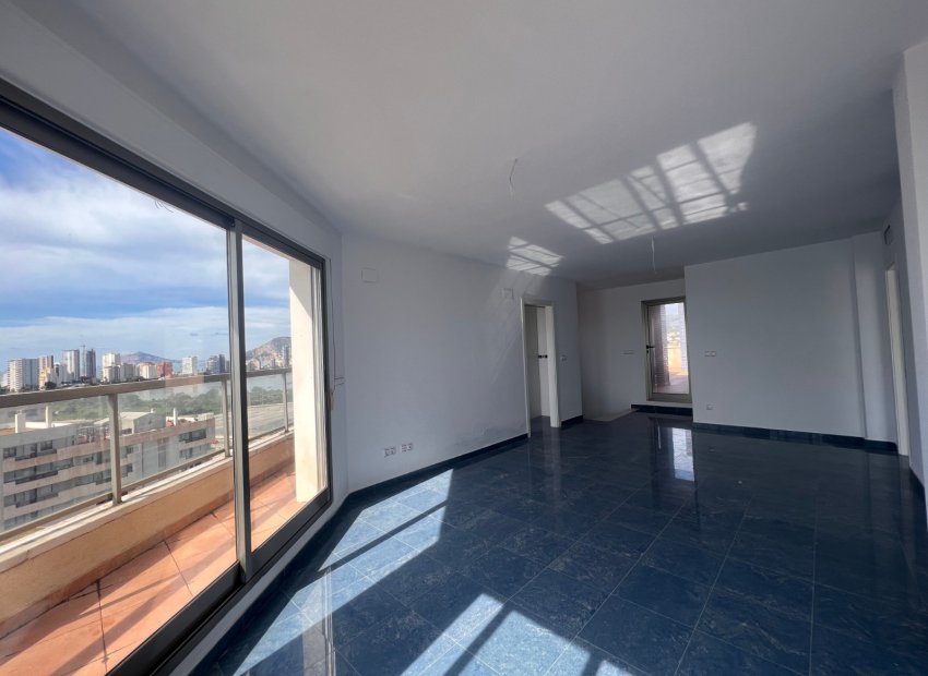 Resale - Penthouse -
Calpe - Zona Levante - Playa Fossa