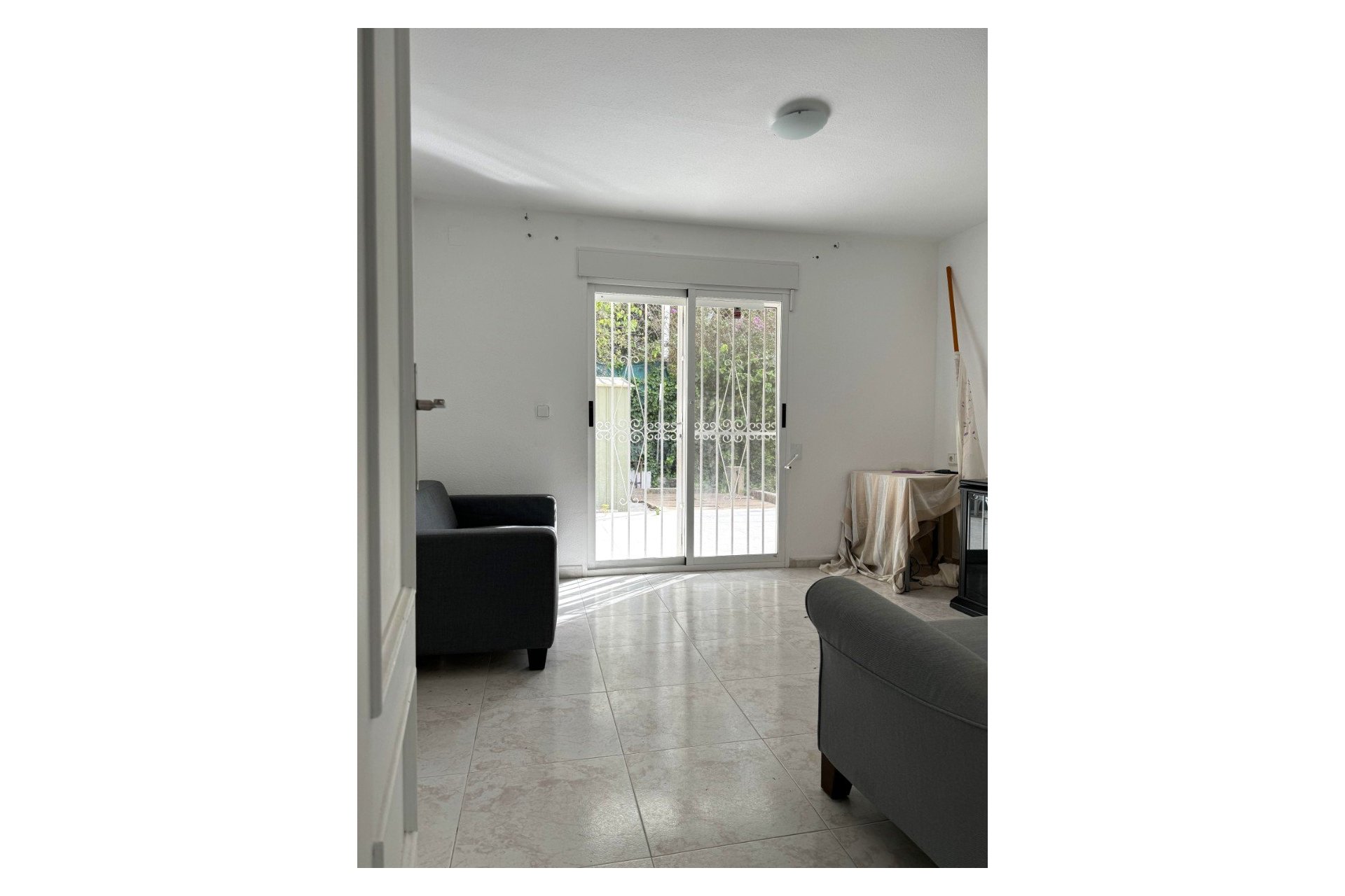 Resale - semi-detached house -
Albir - center