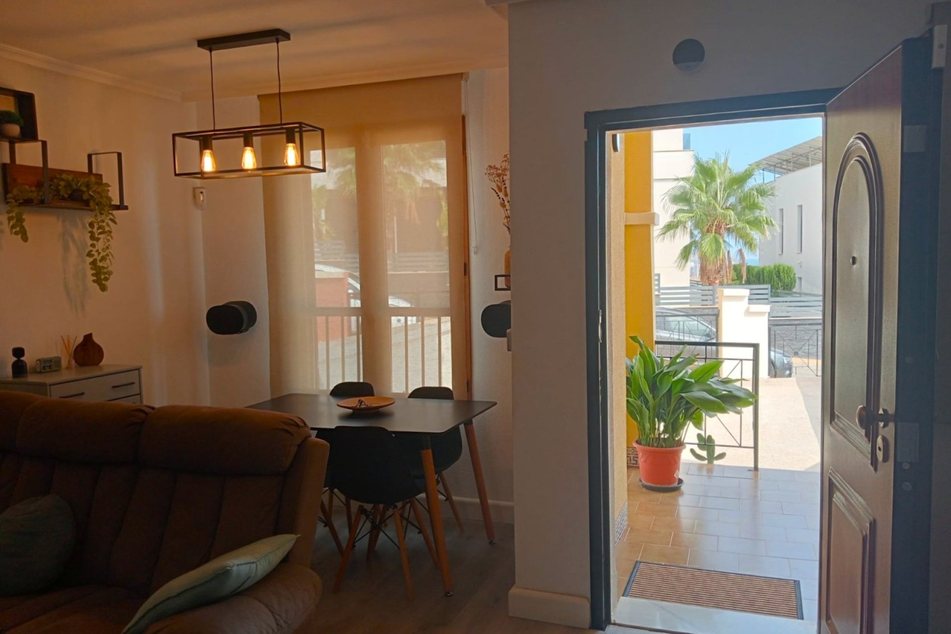 Resale - semi-detached house -
Finestrat - Finestrat Urbanizaciones