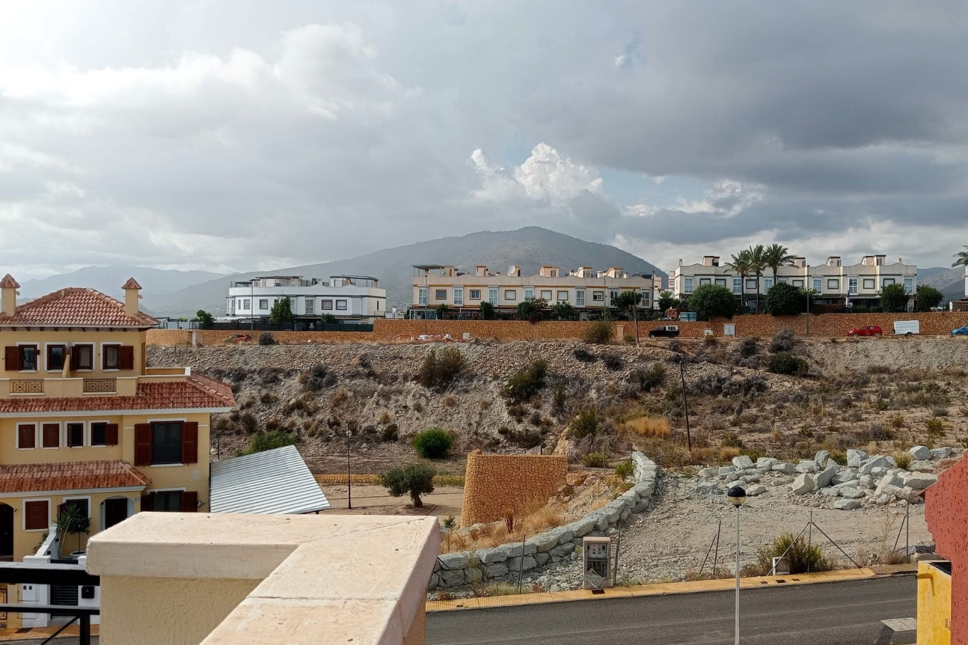 Resale - semi-detached house -
Finestrat - Finestrat Urbanizaciones