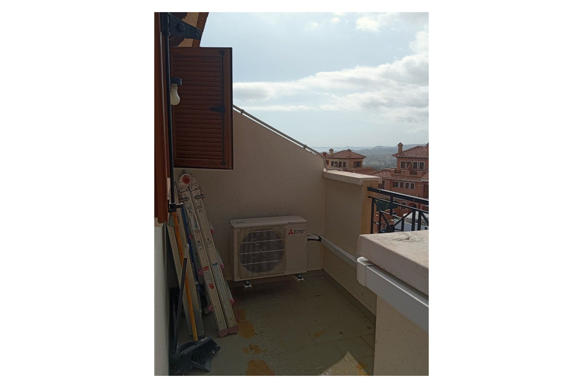 Resale - semi-detached house -
Finestrat - Finestrat Urbanizaciones