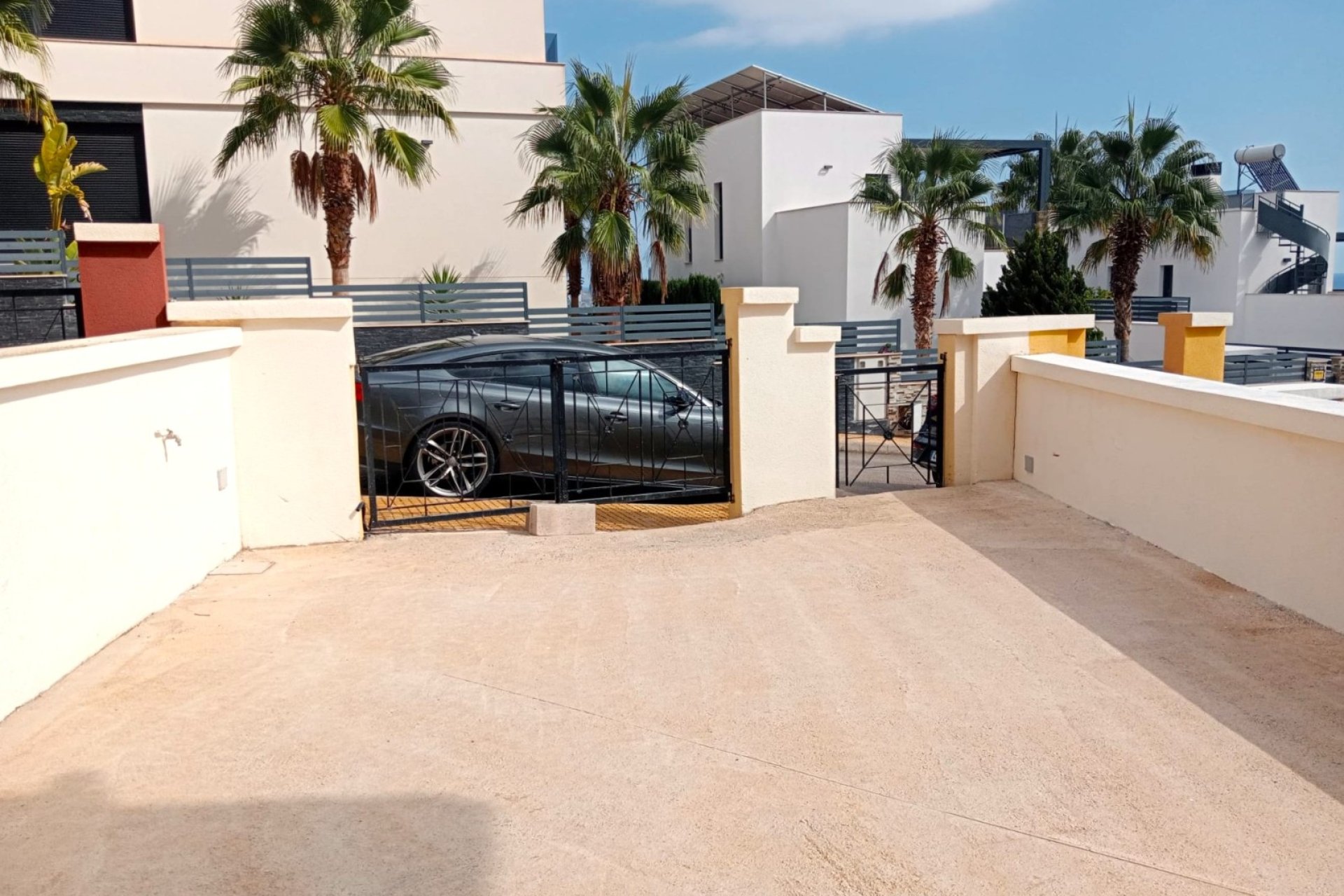 Resale - semi-detached house -
Finestrat - Finestrat Urbanizaciones