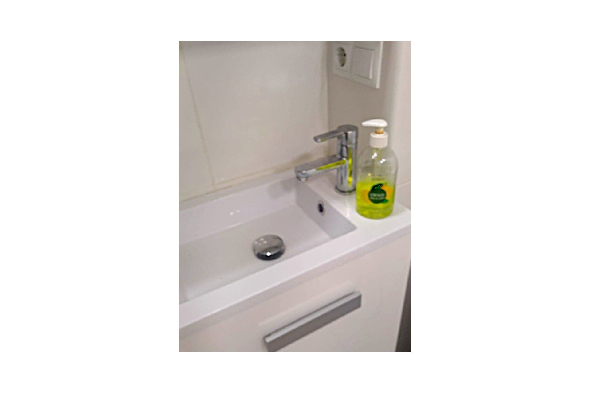 Resale - Study -
Benidorm - Centro