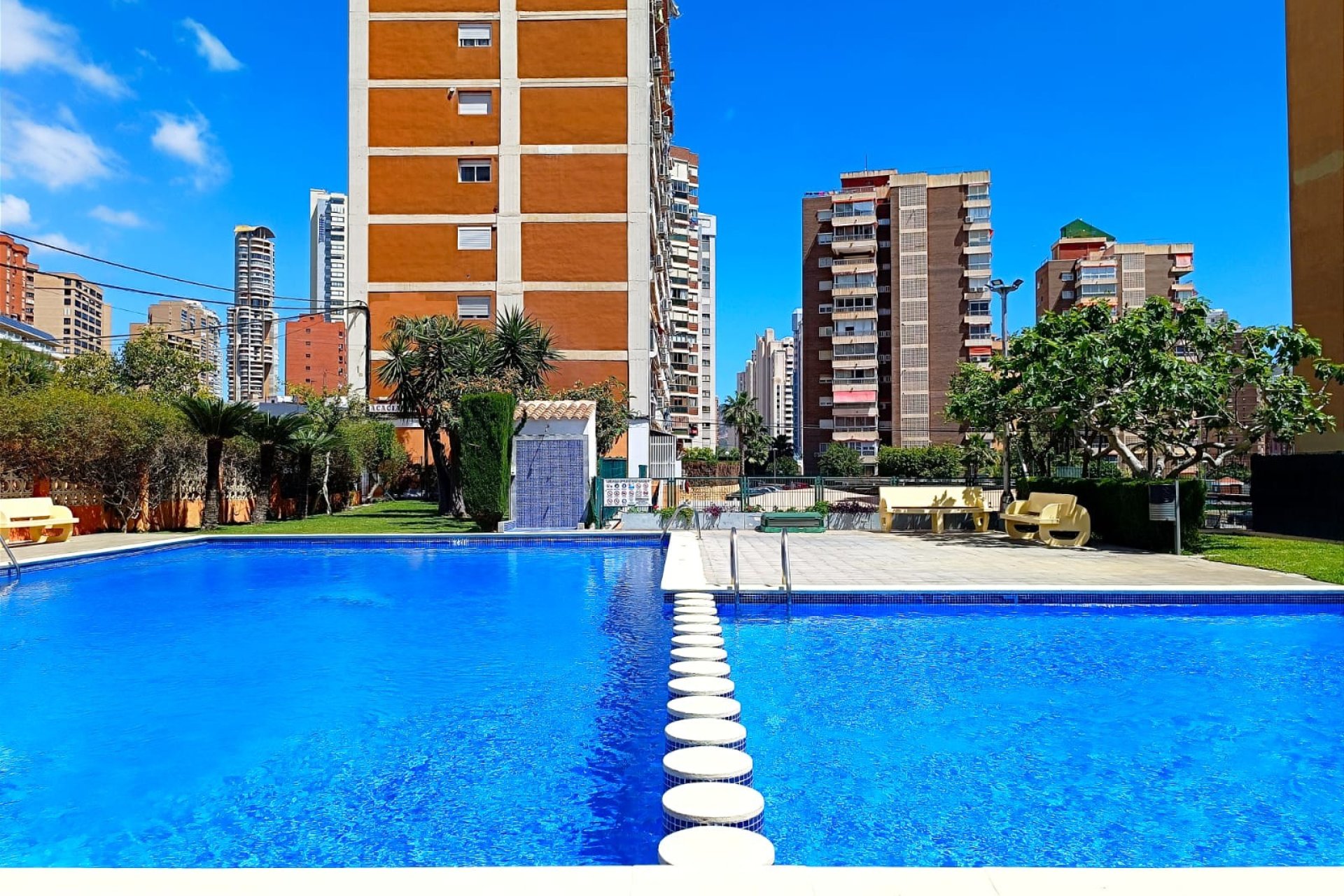 Resale - Study -
Benidorm - Levante