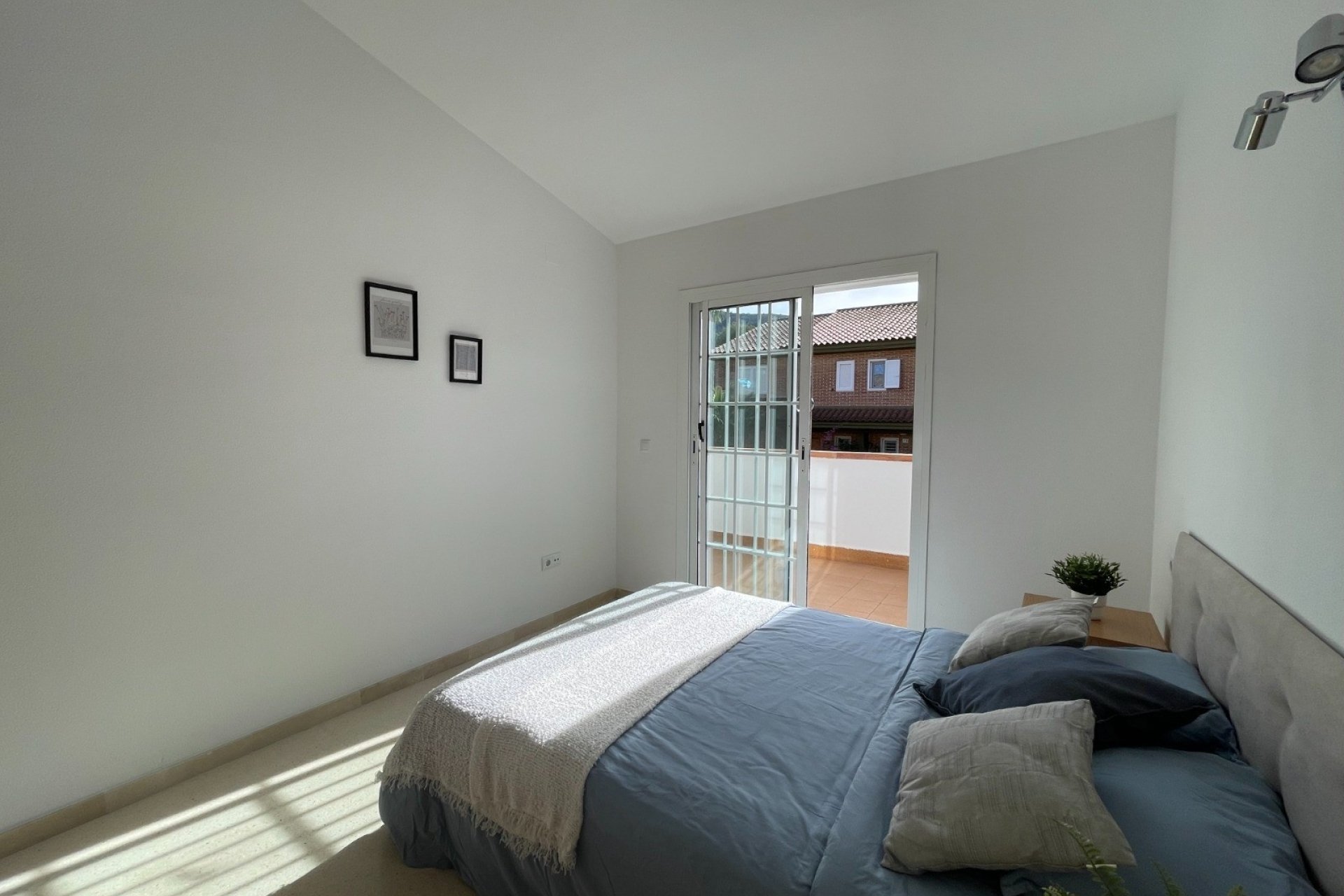 Resale - Townhouse -
Albir - center