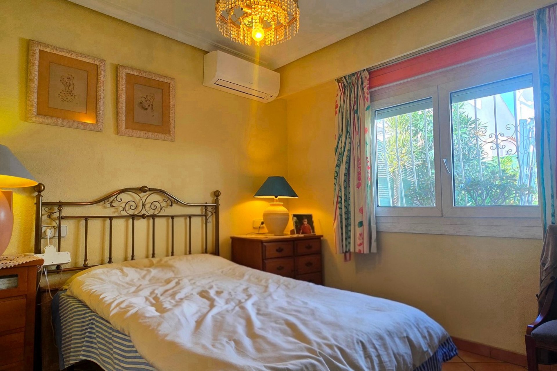 Resale - Townhouse -
Alfas del Pí