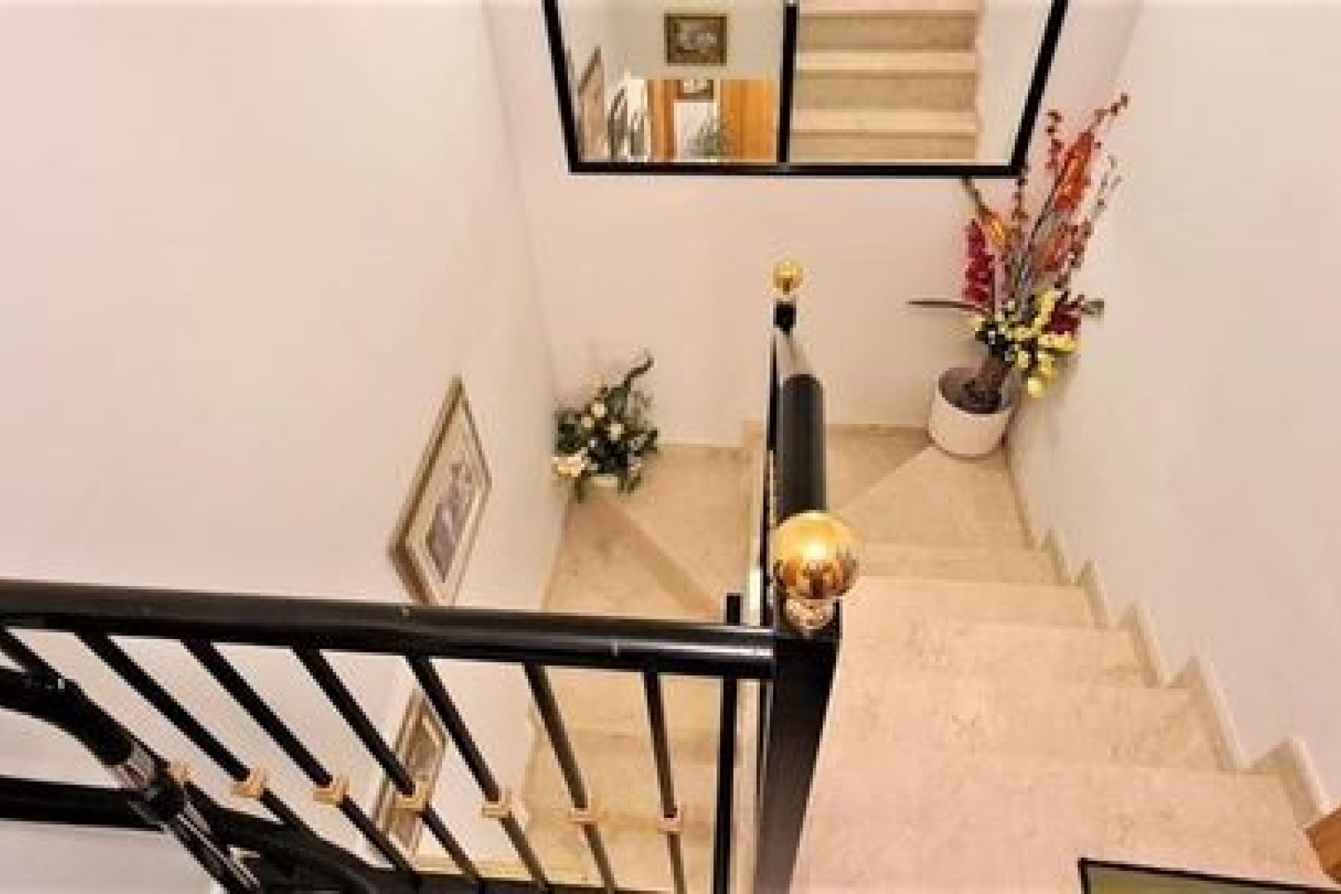 Resale - Townhouse -
Alfas del Pí