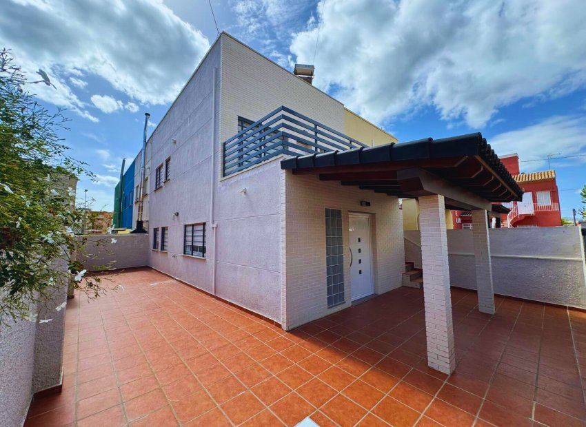 Resale - Townhouse -
Bellreguard - Playa