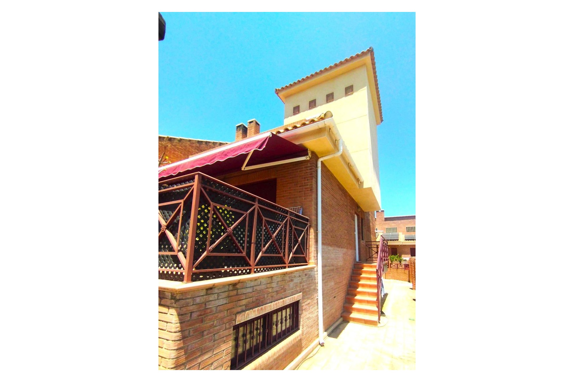 Resale - Townhouse -
La Nucía