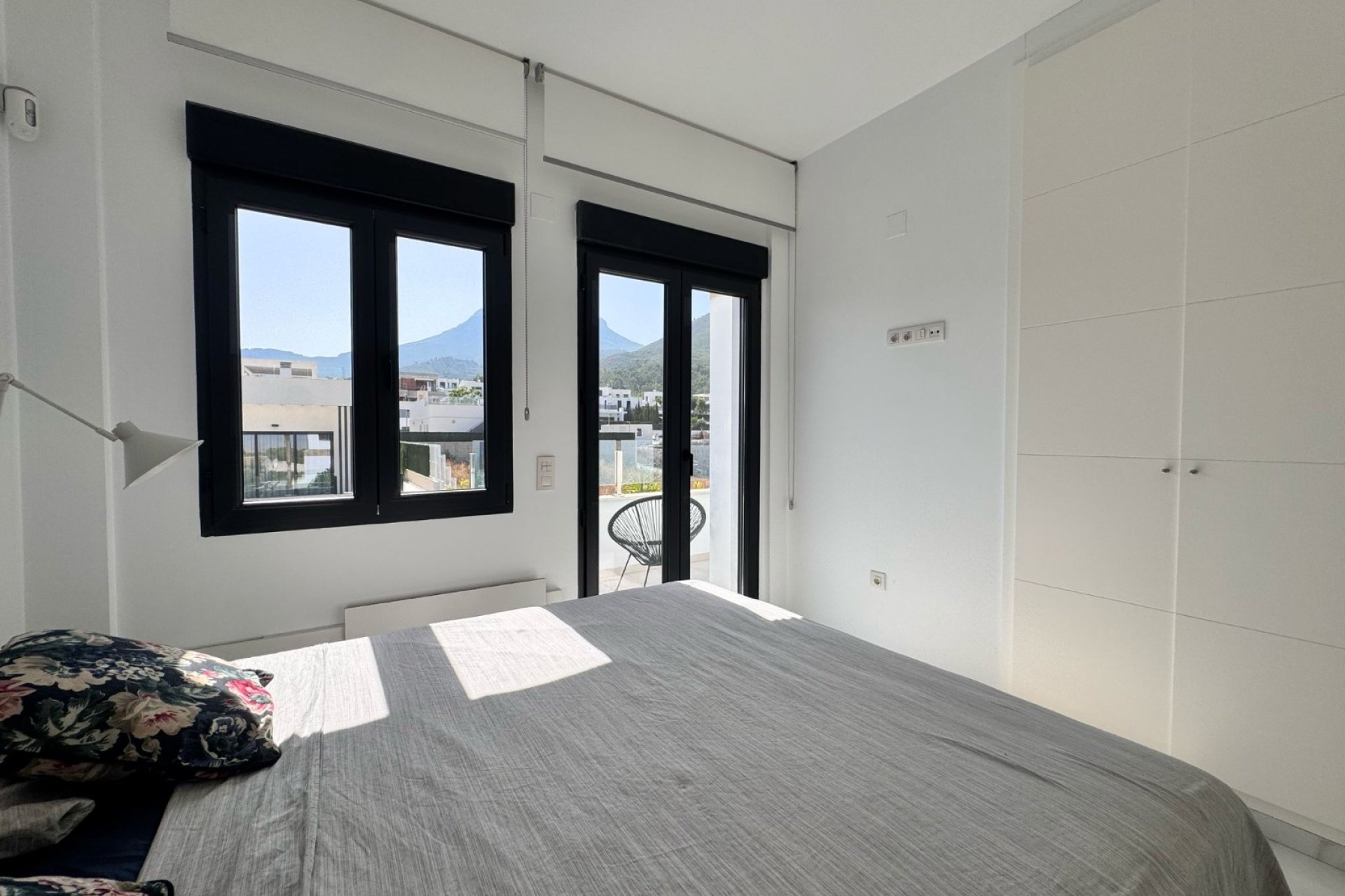 Resale - Townhouse -
Polop