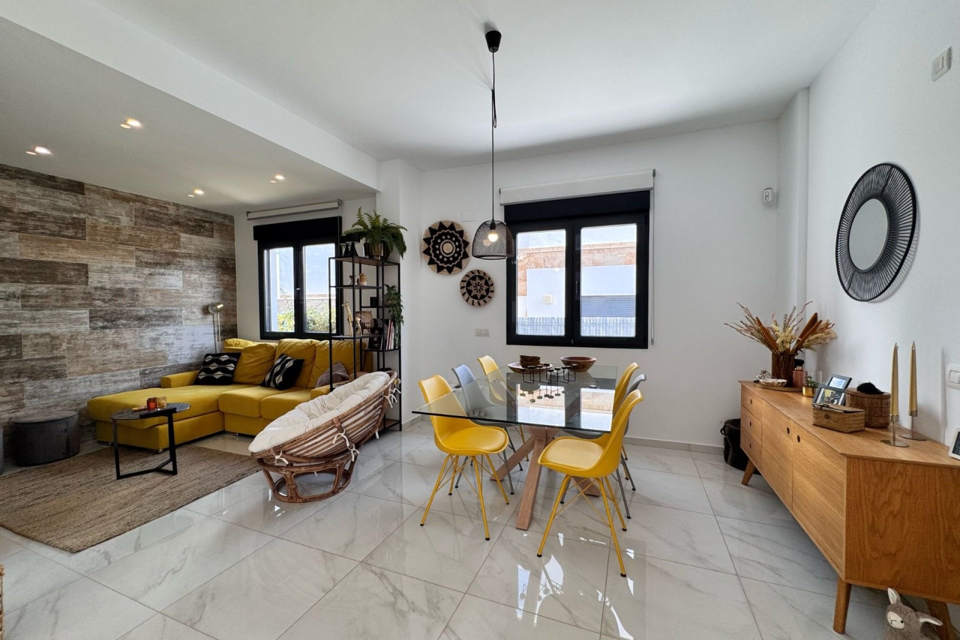 Resale - Townhouse -
Polop