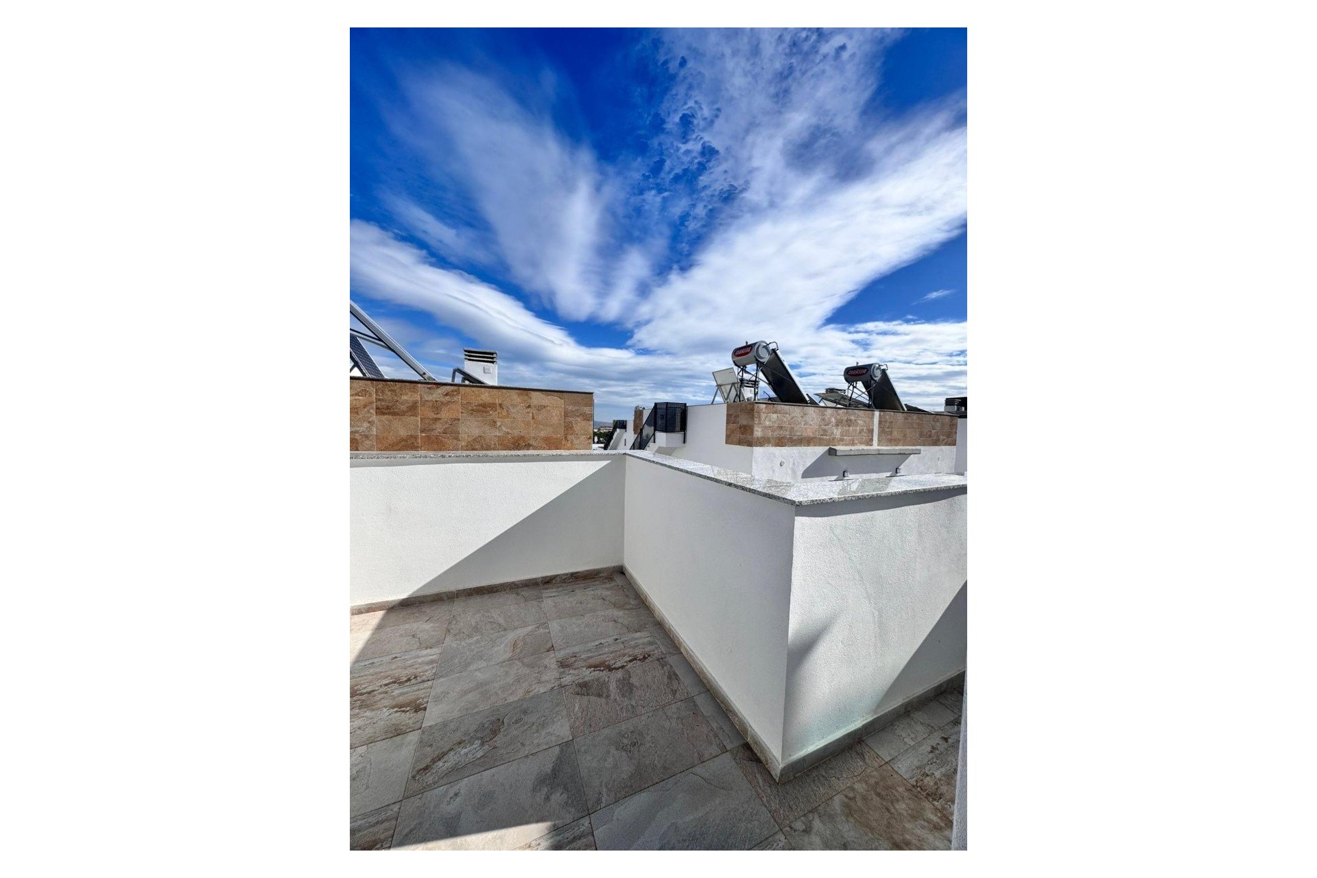 Resale - Townhouse -
Polop