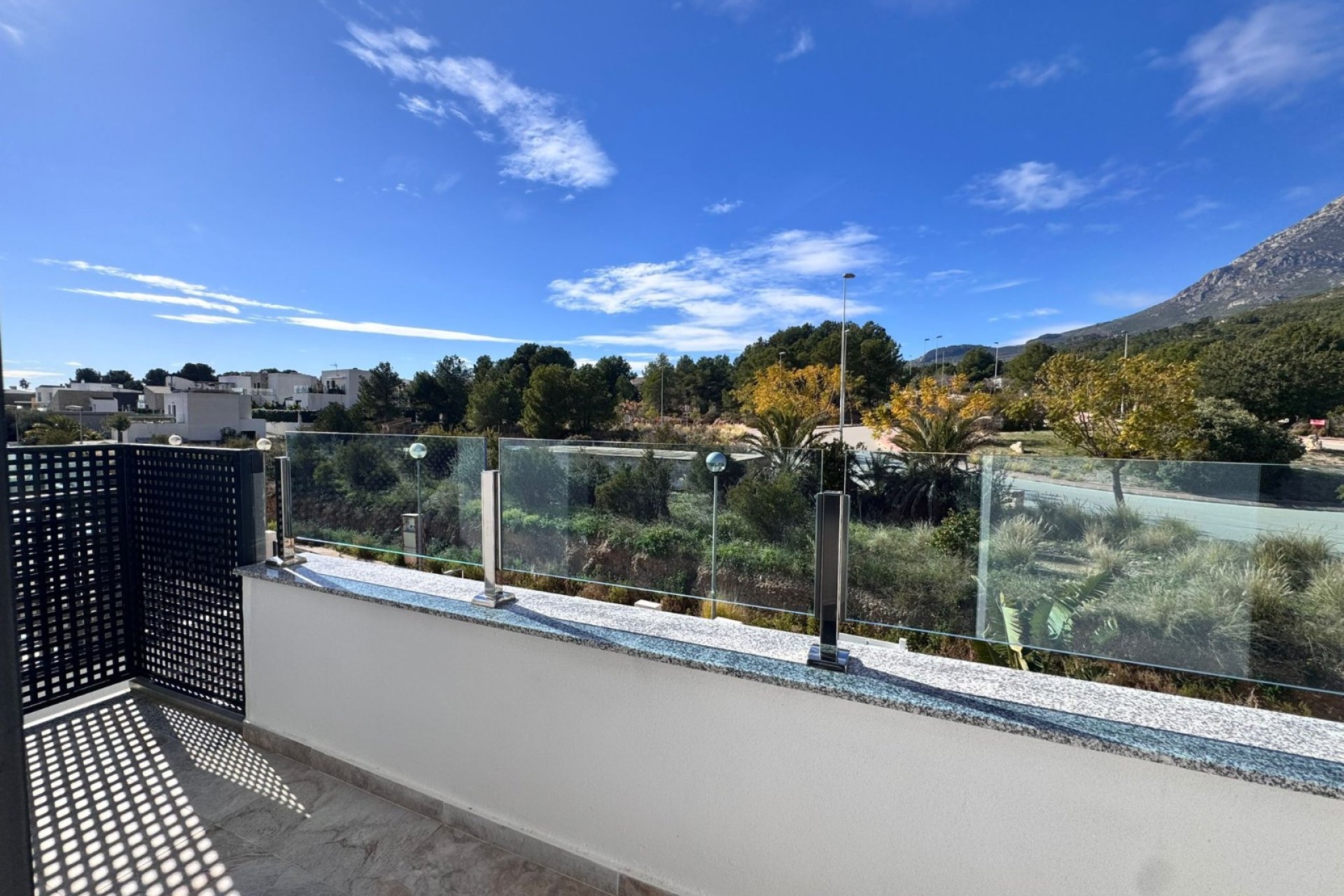 Resale - Townhouse -
Polop