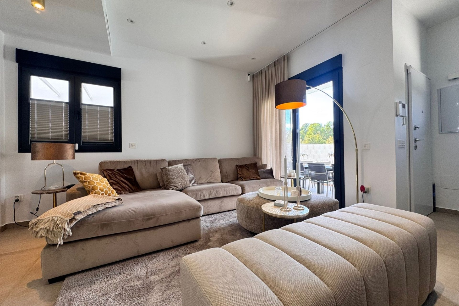 Resale - Townhouse -
Polop