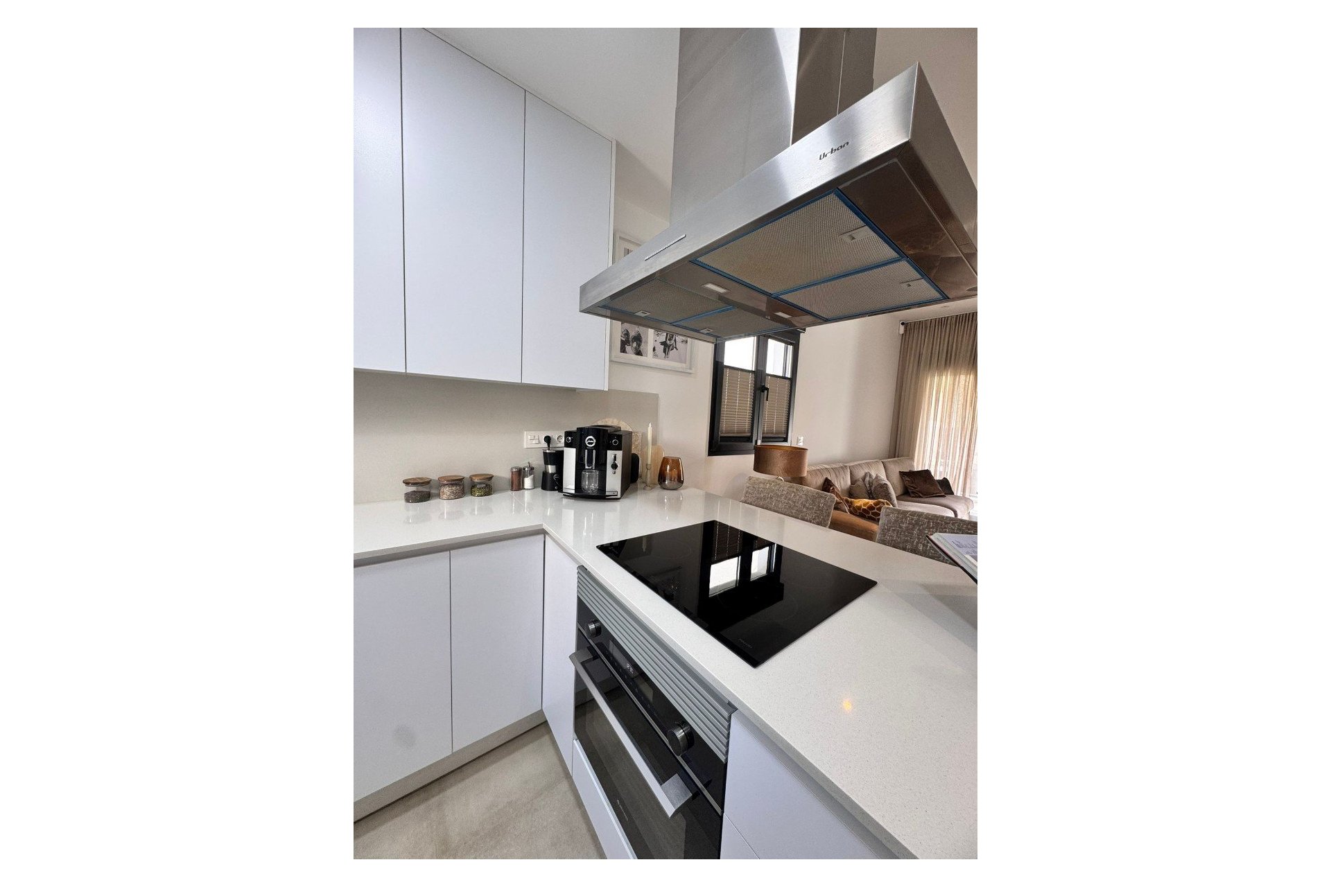 Resale - Townhouse -
Polop