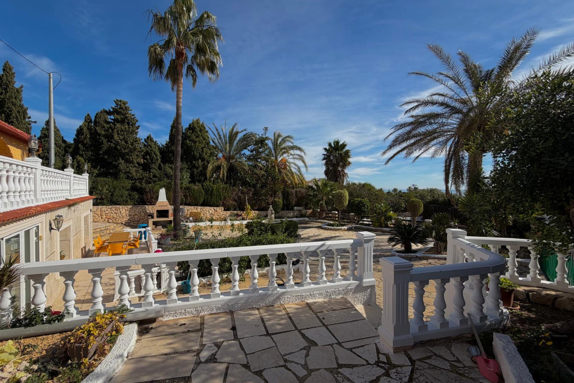 Resale - Villa -
Calpe - Zona Playa del Bol - Puerto