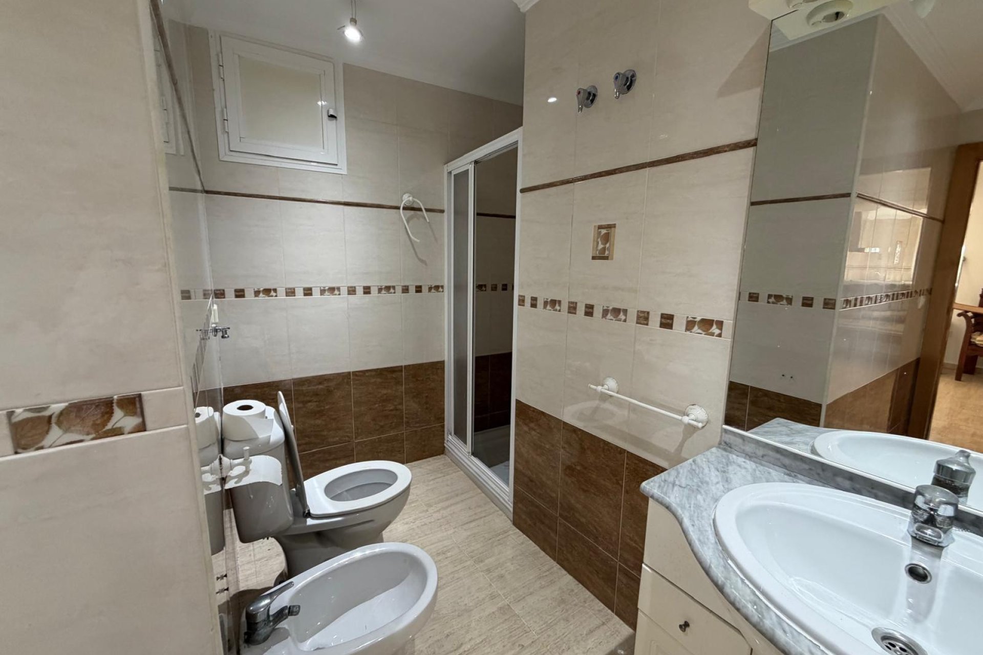 Resale - Villa -
Calpe - Zona Playa del Bol - Puerto