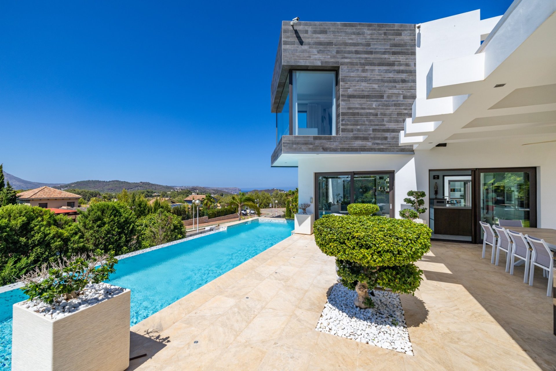 Resale - Villa -
Jávea - Cansalades 