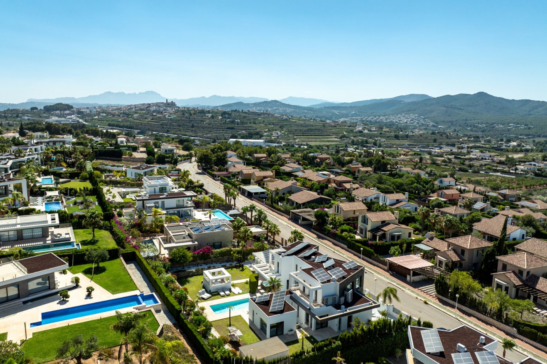 Resale - Villa -
Jávea - Cansalades 