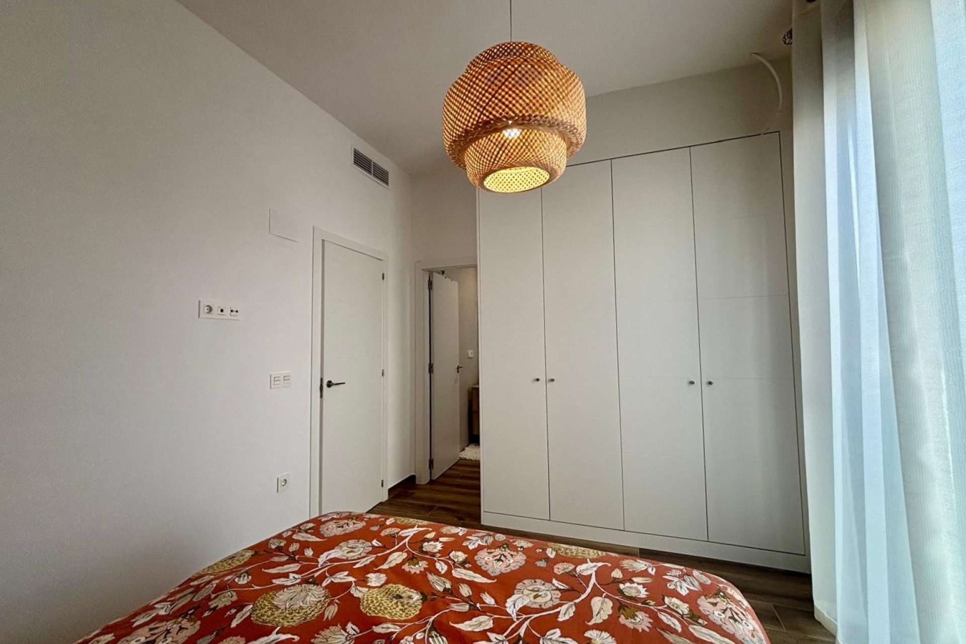 Resale - Villa -
Polop