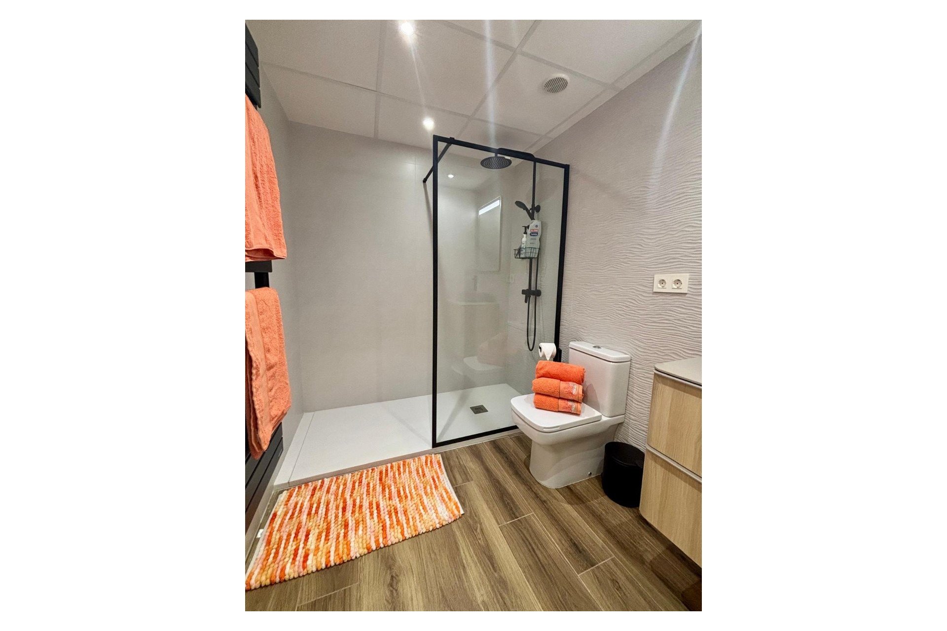 Resale - Villa -
Polop