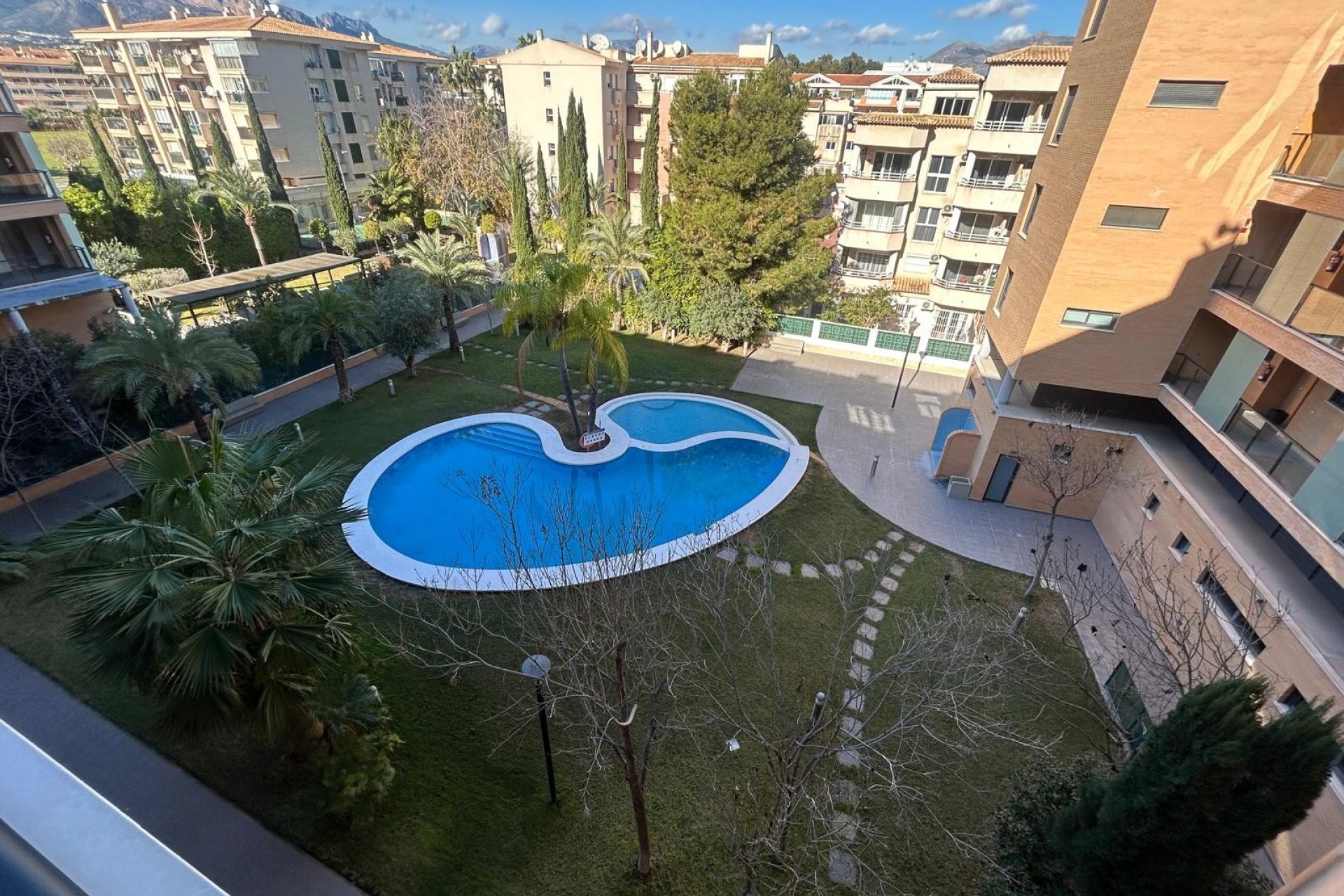Revente - Appartement -
Albir - centro