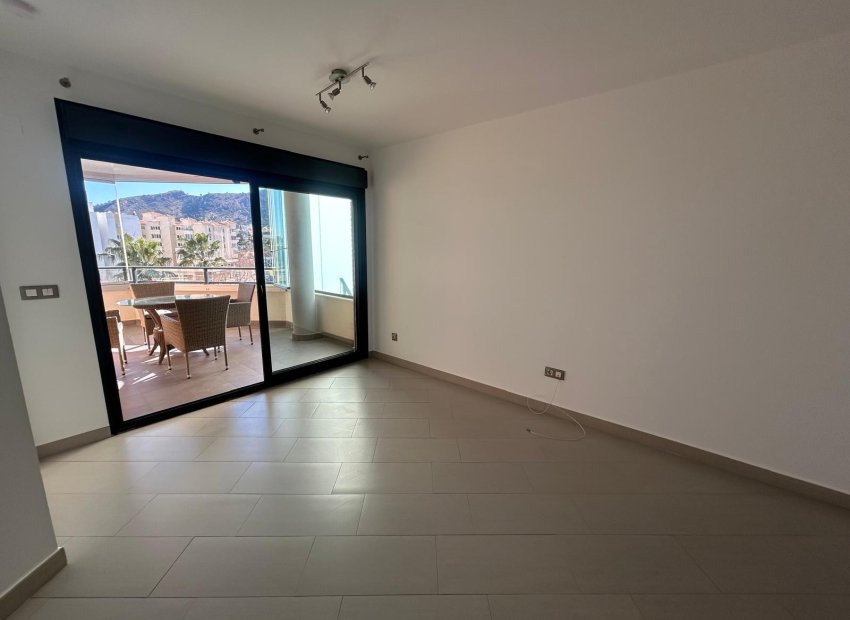 Revente - Appartement -
Albir - centro
