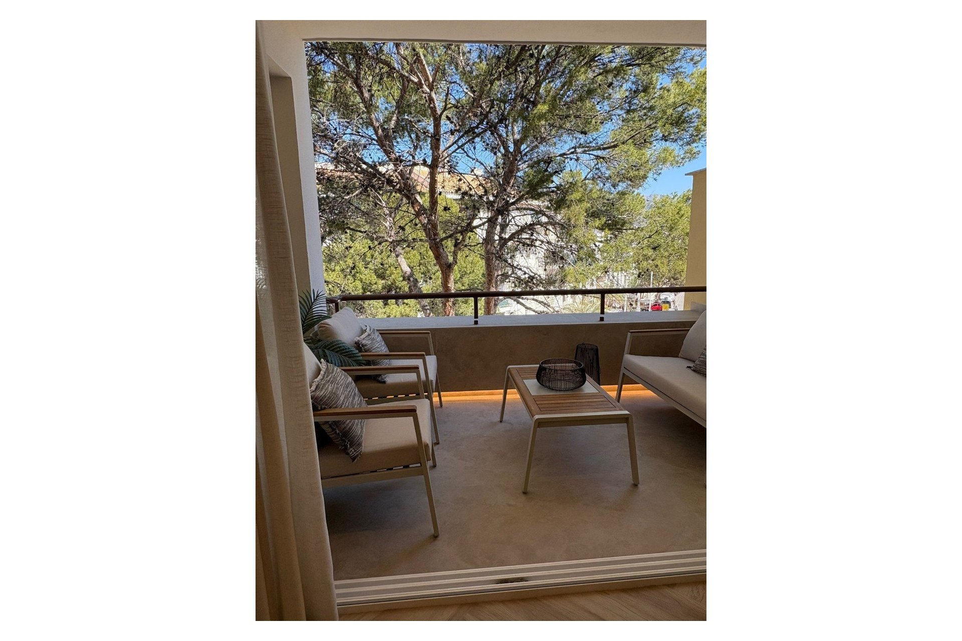 Revente - Appartement -
Albir - centro