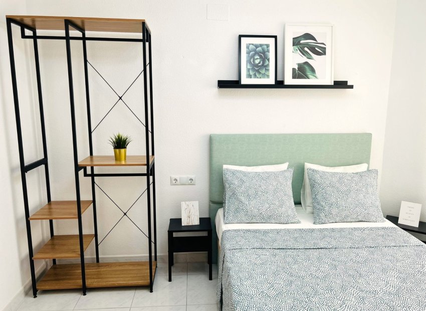 Revente - Appartement -
Benidorm - Centro