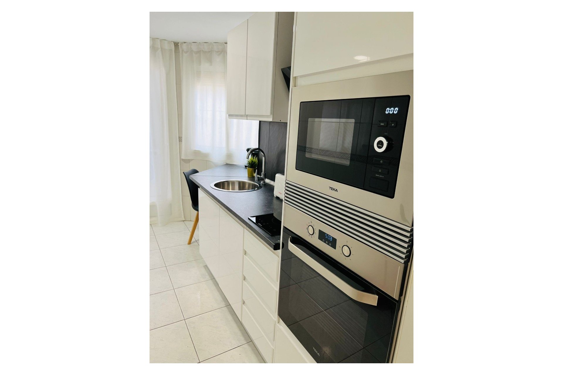 Revente - Appartement -
Benidorm - Centro