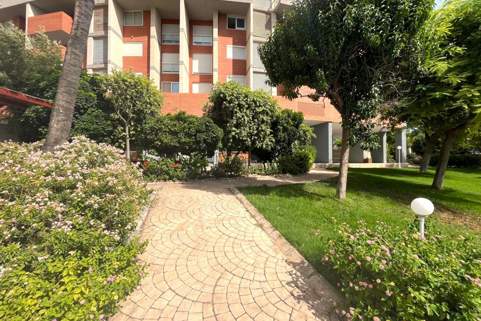 Revente - Appartement -
Benidorm - Centro