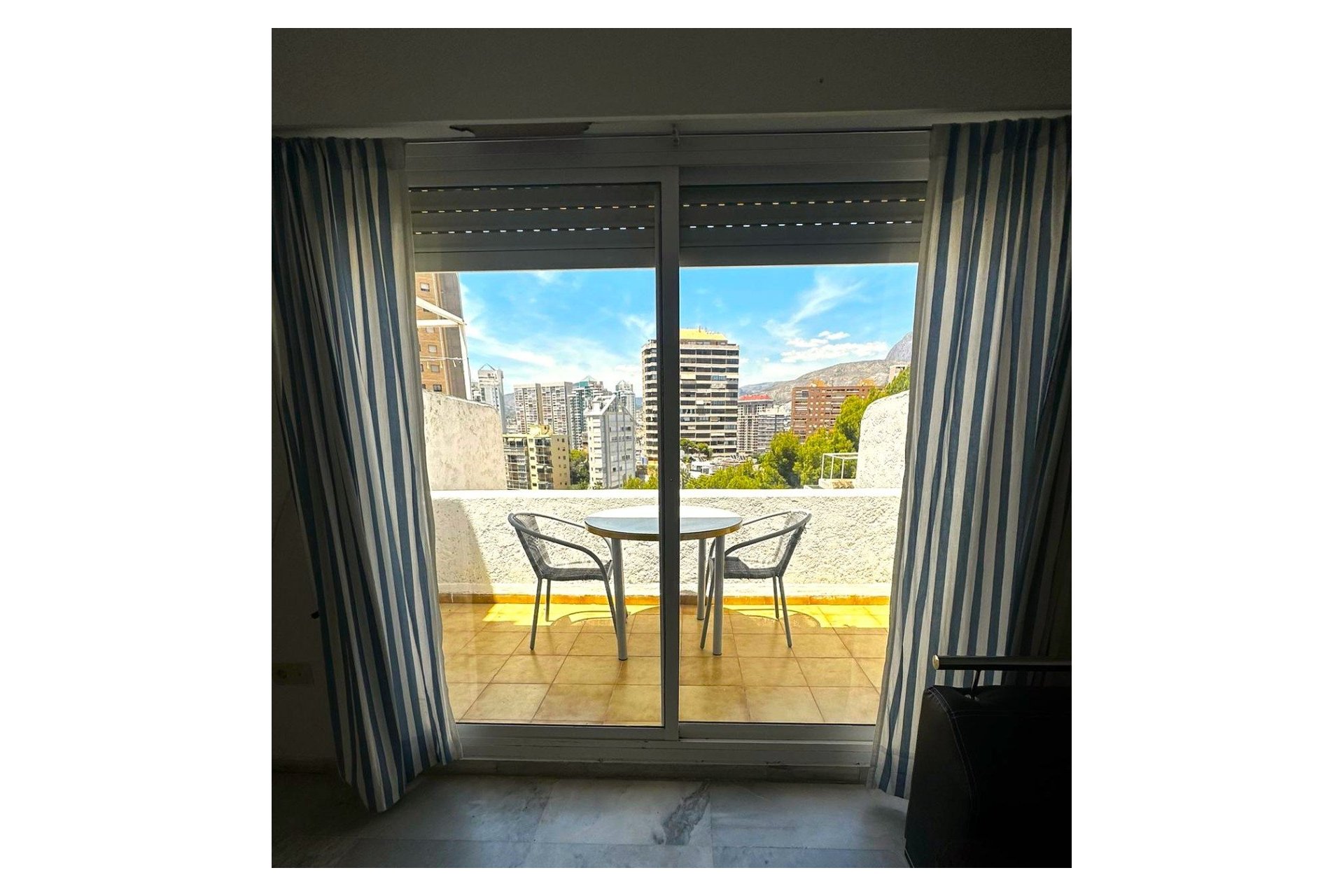 Revente - Appartement -
Benidorm - Zona de Poniente