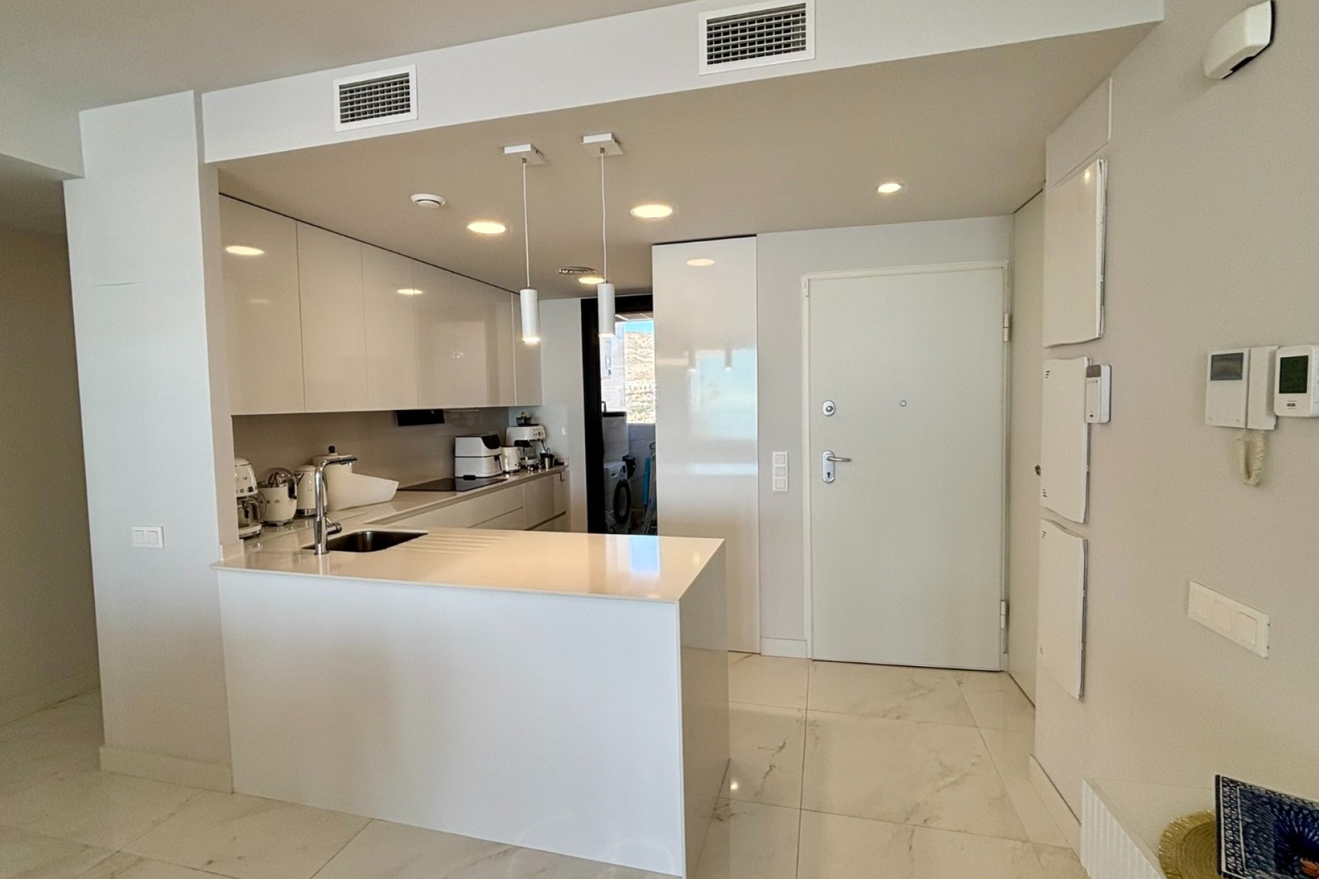 Revente - Appartement -
Benidorm - Zona de Poniente