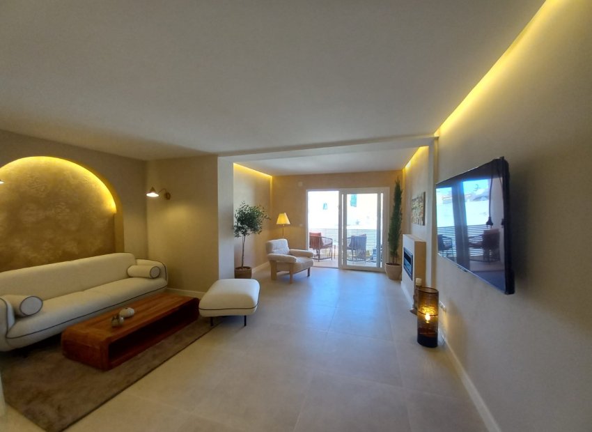 Revente - Appartement -
Calpe - Pueblo