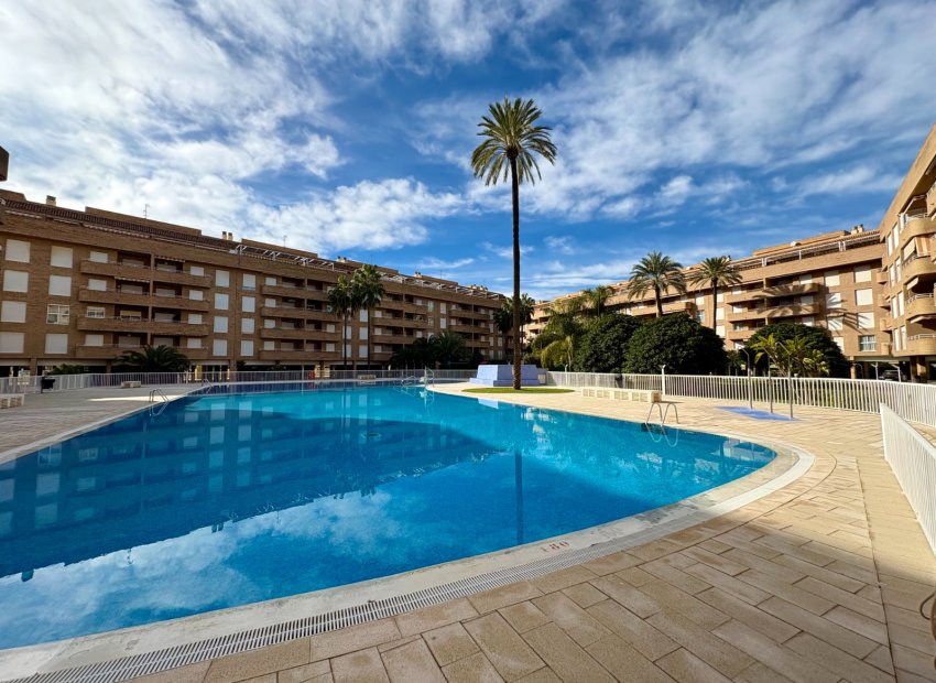 Revente - Appartement -
Denia - Port