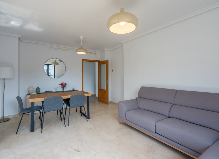 Revente - Appartement -
Denia - Port