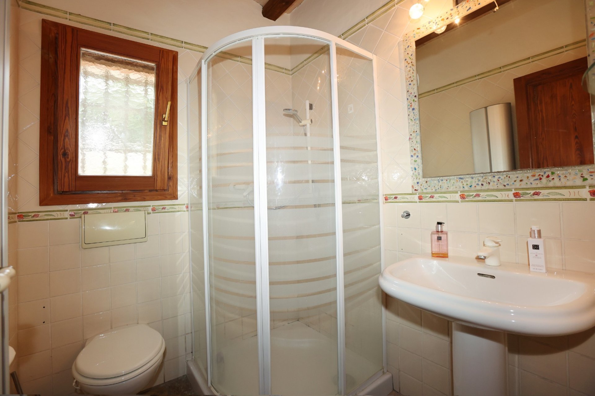 Revente - Chalet independiente -
Benissa