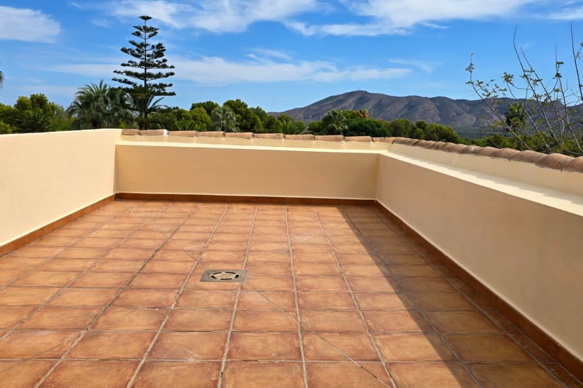 Revente - Chalet independiente -
La Nucía