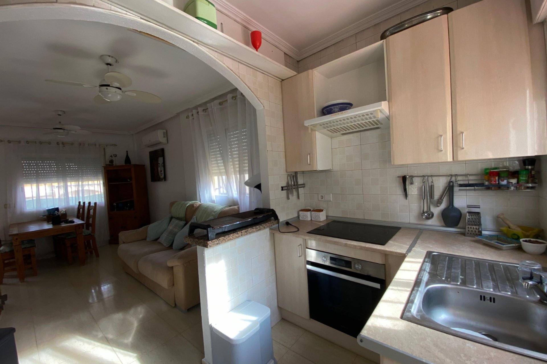 Revente - Chalet independiente -
Polop - Alberca