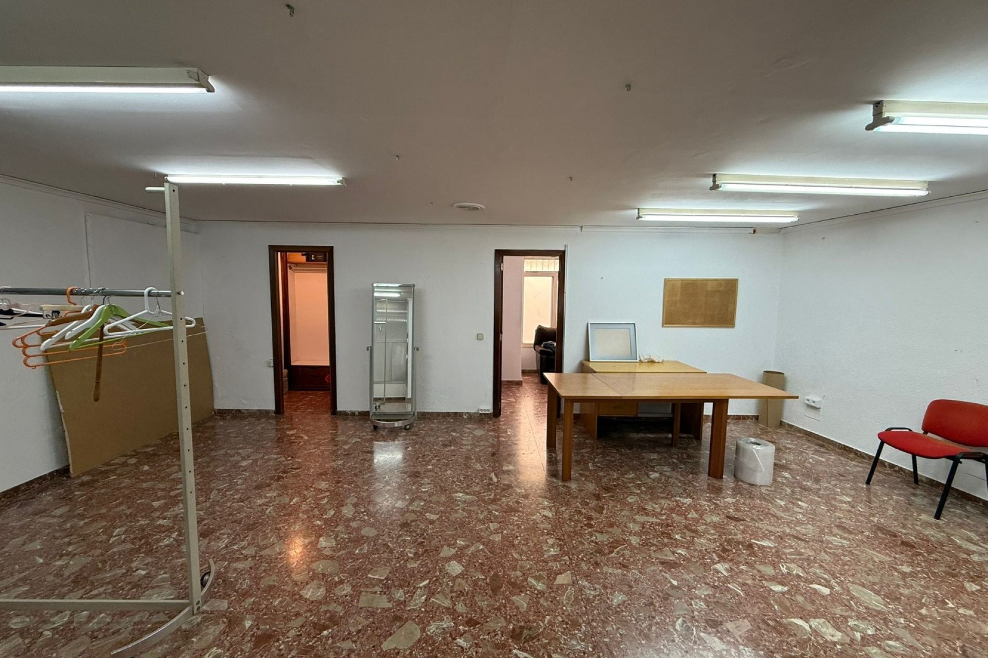 Revente - Local  -
Tavernes de la Valldigna  - Pueblo 