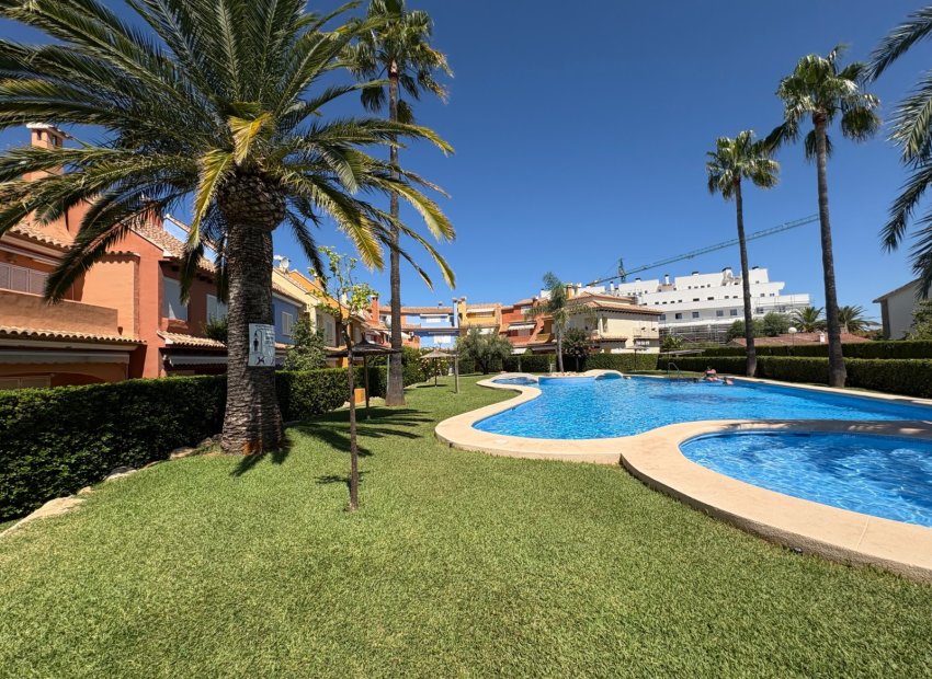 Revente - Maison de ville -
Denia - Les Marines - Las Marinas