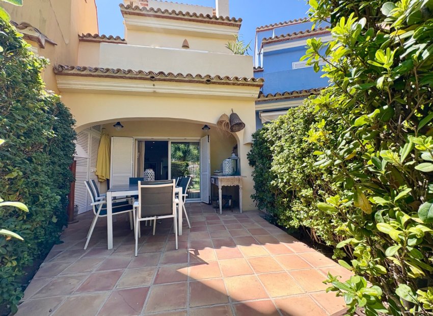 Revente - Maison de ville -
Denia - Les Marines - Las Marinas