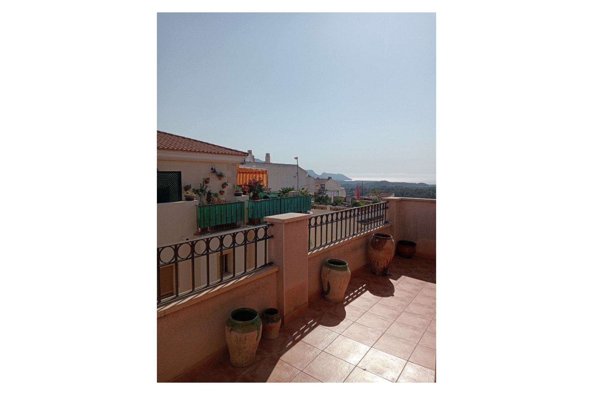 Revente - Maison de ville -
La Nucía