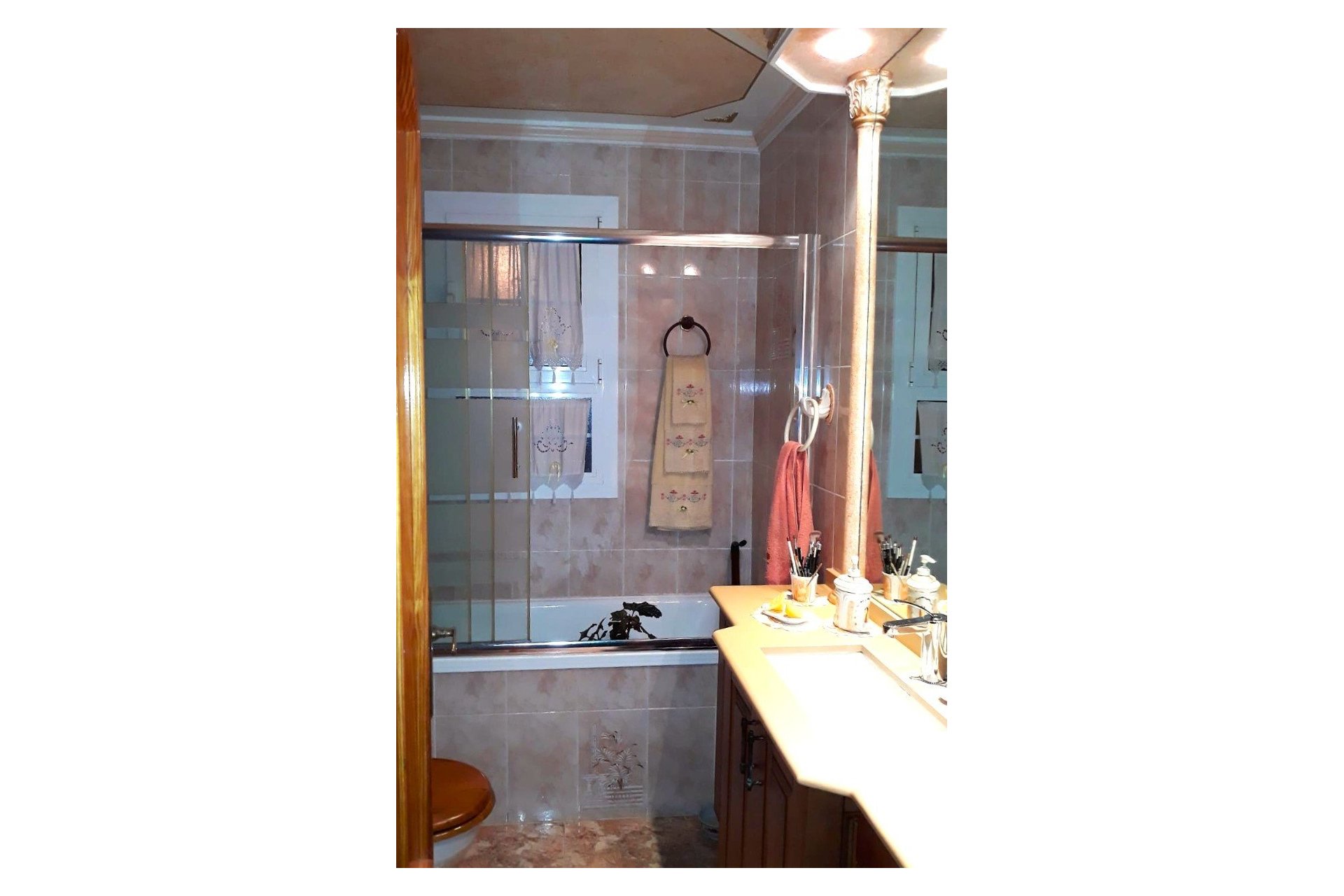 Revente - Maison de ville -
La Nucía