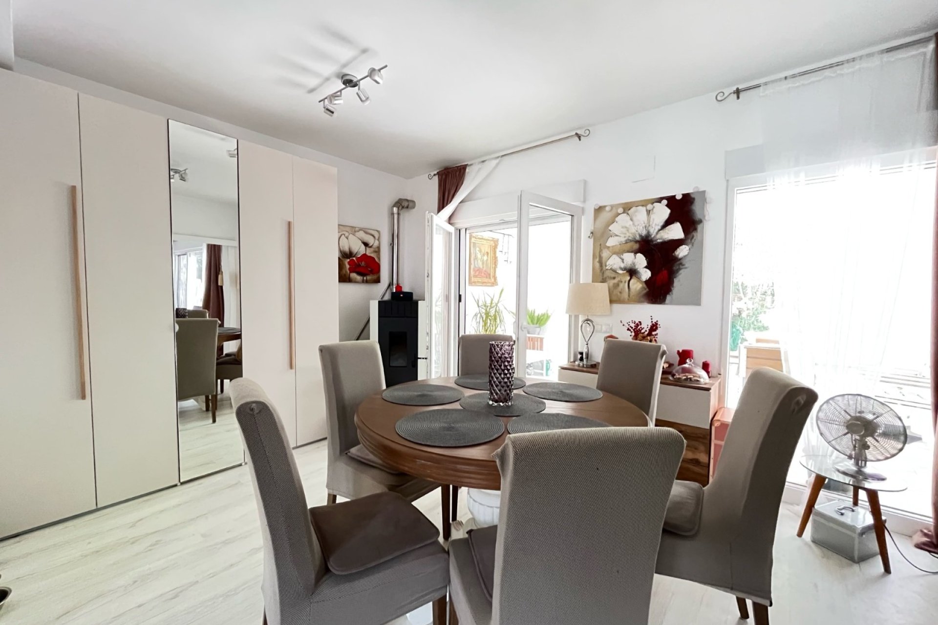 Revente - Maison de ville -
Pedreguer